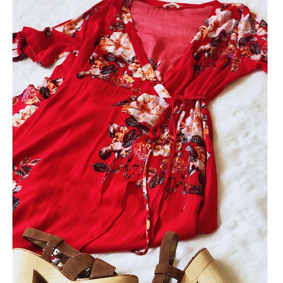 Floral Wrap Dress - Picture 7 of 8